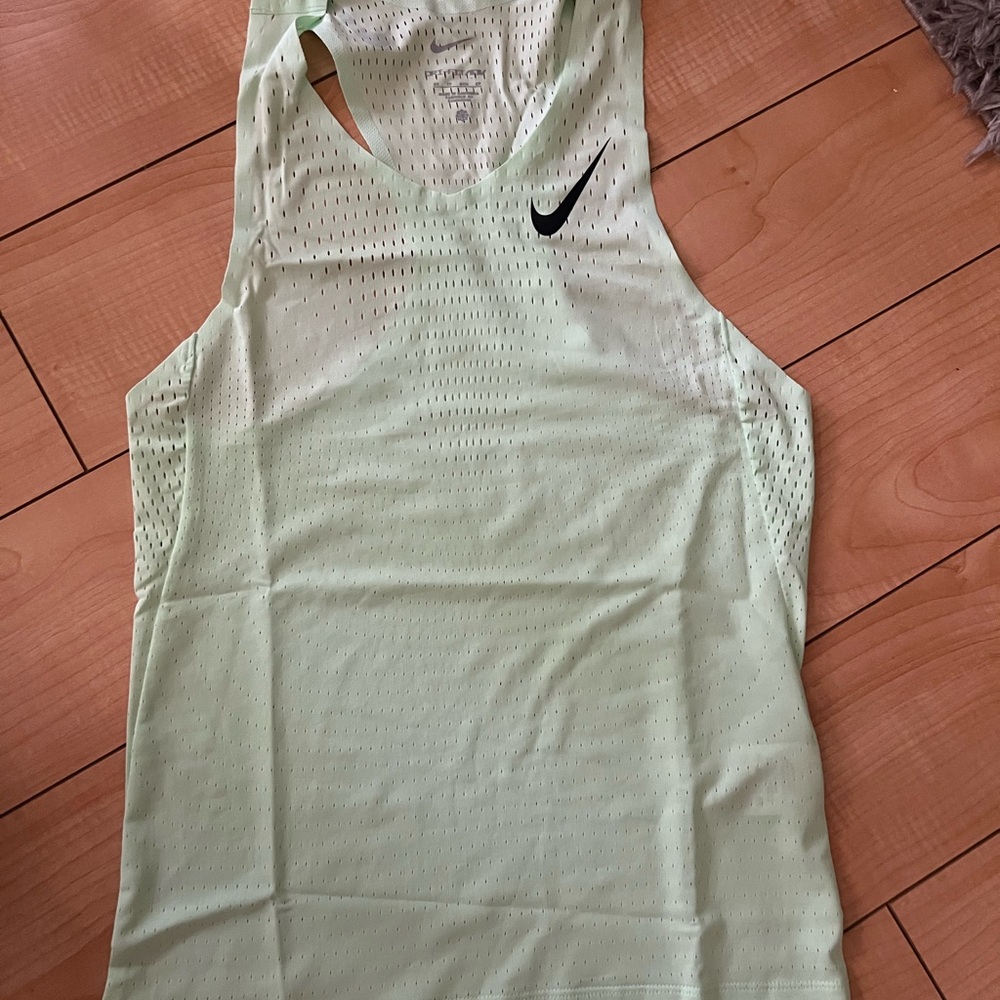 Nike Men's AeroSwift Dri-FIT ADV Running Singlet